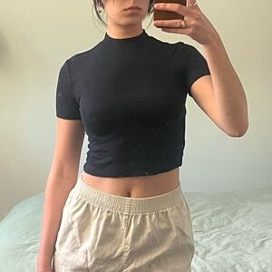 Babaton Aritzia black Gonzalo mock neck crop tee